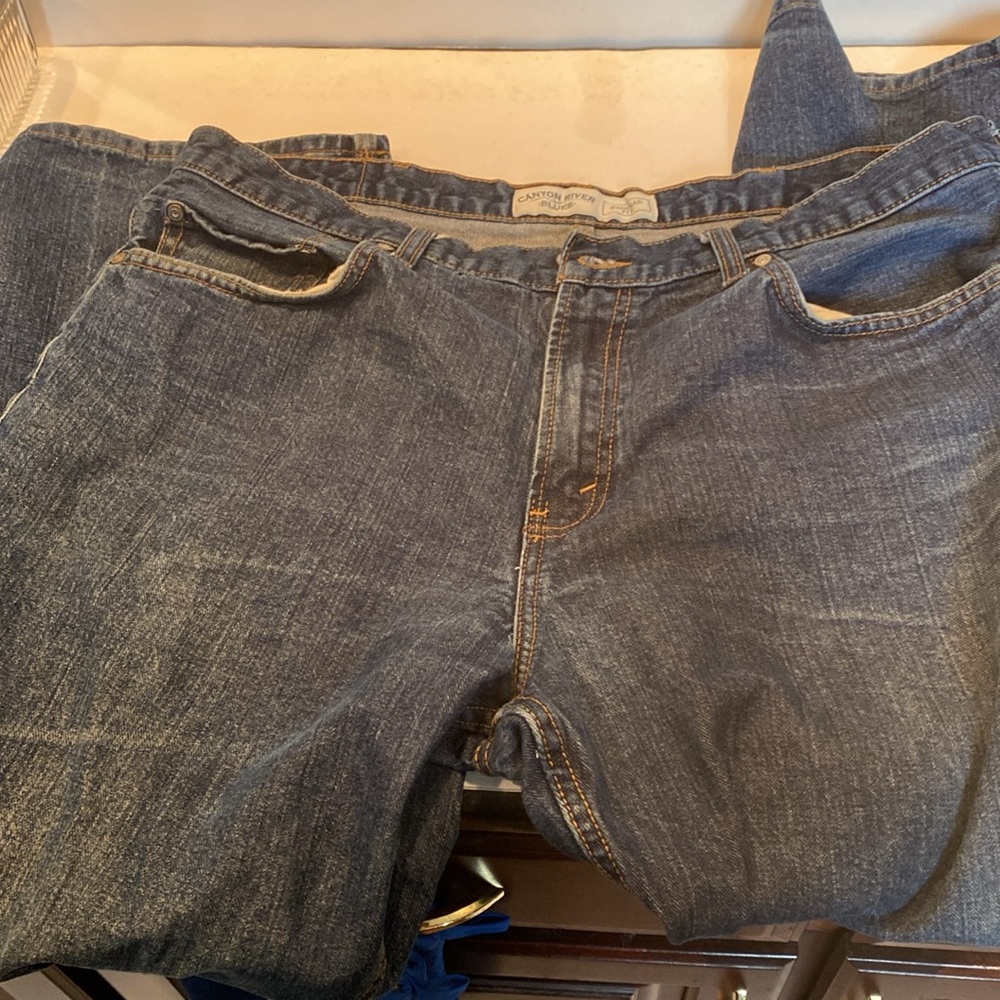 Canyon River Blues Distressed Jeans